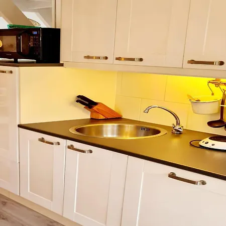 Domek alpejski Renovated Ardennes With Patio *