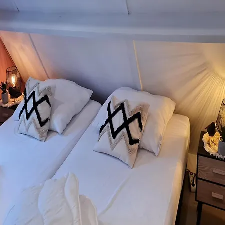 Domek alpejski Renovated Ardennes With Patio *